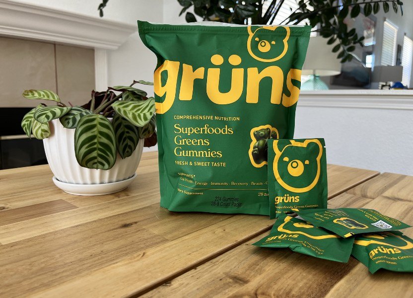 Gruns Adults Super Greens Multivitamin Gummies